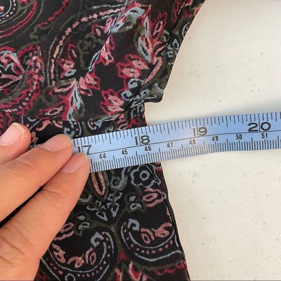 BCBGENERATION Longsleeve chiffon lace front v neck tunic/ dress black paisley XS - Picture 7 of 11